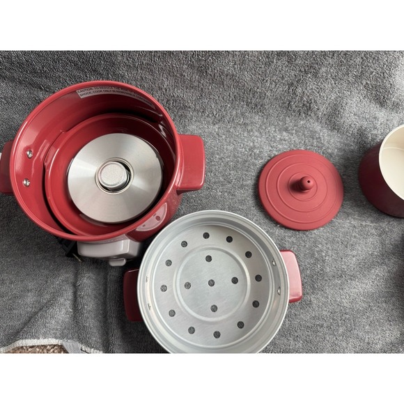 Lorena Bella™ Mini Multi Cooker with Steamer & Ramekins - Picture 4 of 6